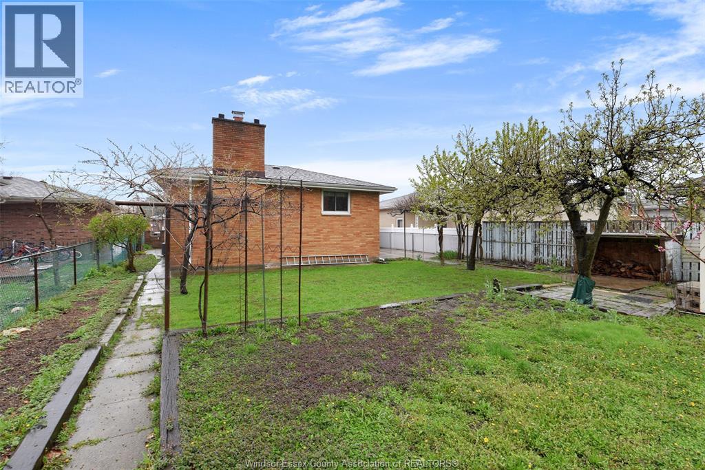 10770 Eastcourt Unit# A, Windsor, Ontario  N8R 1E8 - Photo 21 - 26021632