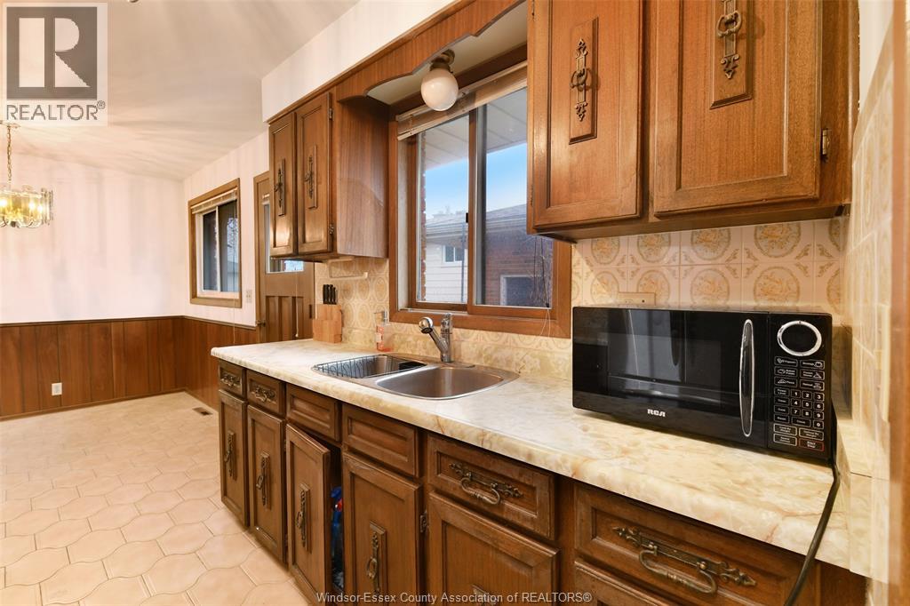 10770 Eastcourt Unit# A, Windsor, Ontario  N8R 1E8 - Photo 9 - 26021632