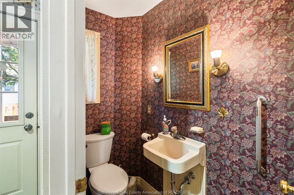 99 Talbot Street West, Leamington, Ontario  N8H 1M7 - Photo 26 - 26021701