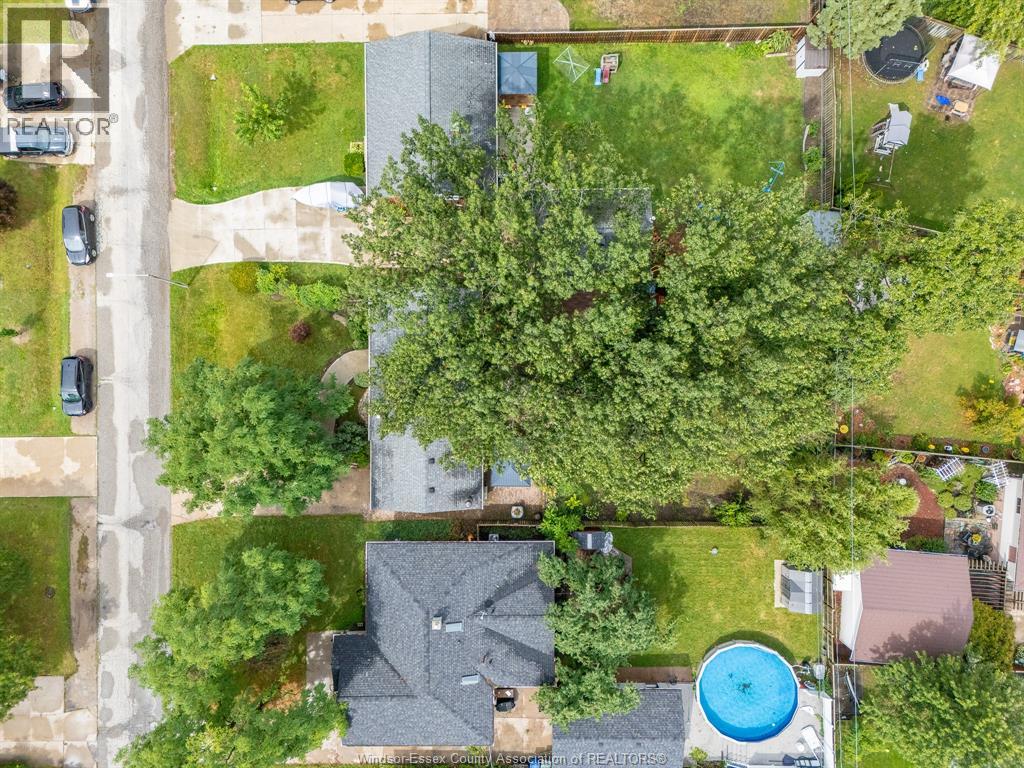 3274 Parkwood Avenue, Windsor, Ontario  N8W 2K8 - Photo 6 - 26022082