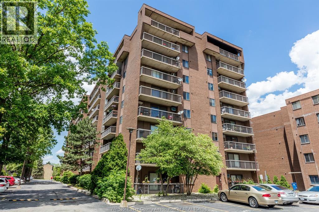 3936 WYANDOTTE STREET East Unit# 407, Windsor, Ontario