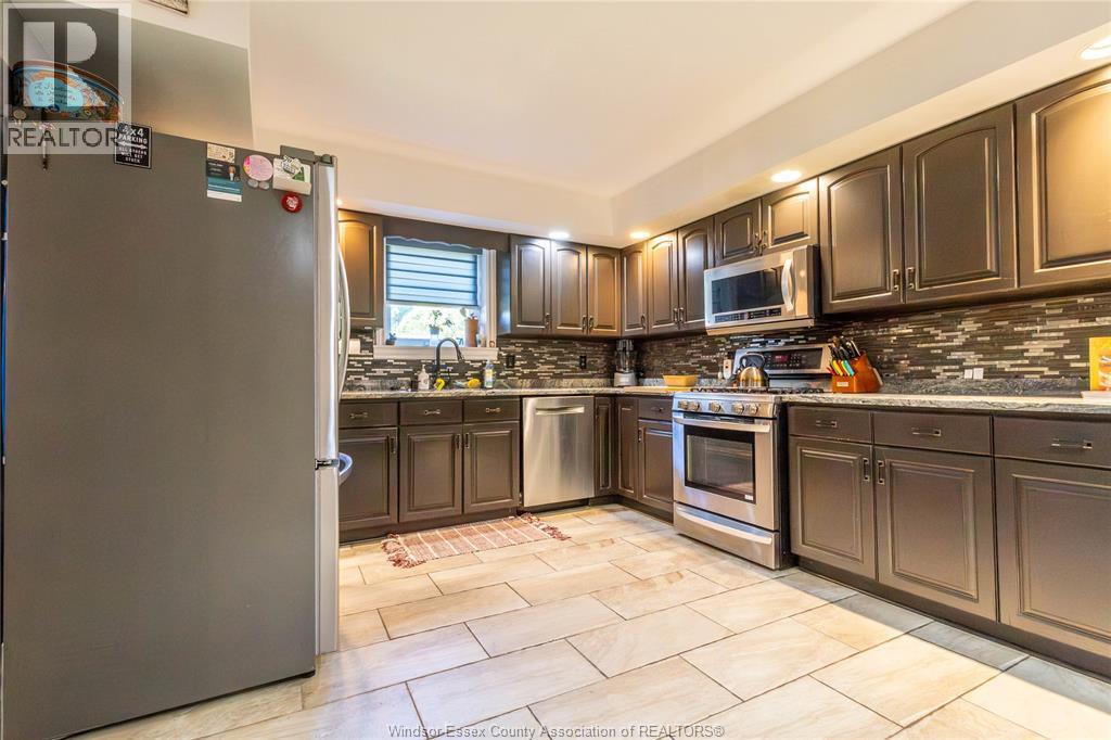 1709 Division Road, Kingsville, Ontario  N9Y 2H1 - Photo 10 - 26022041