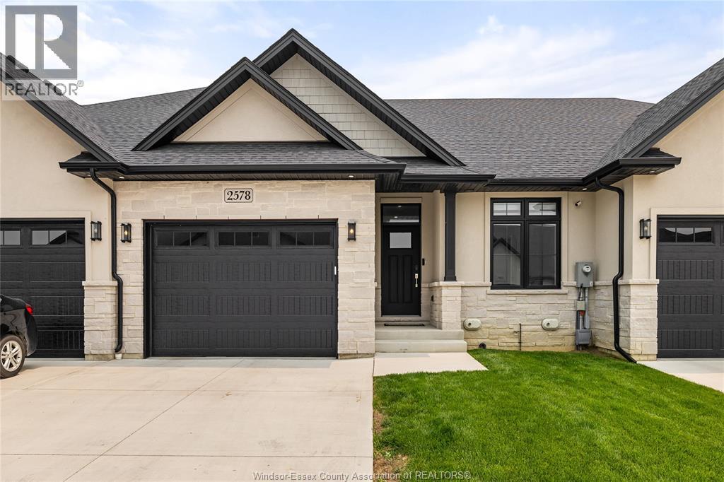 2578 Barkley, Windsor, Ontario  N8P 0E9 - Photo 2 - 26022137