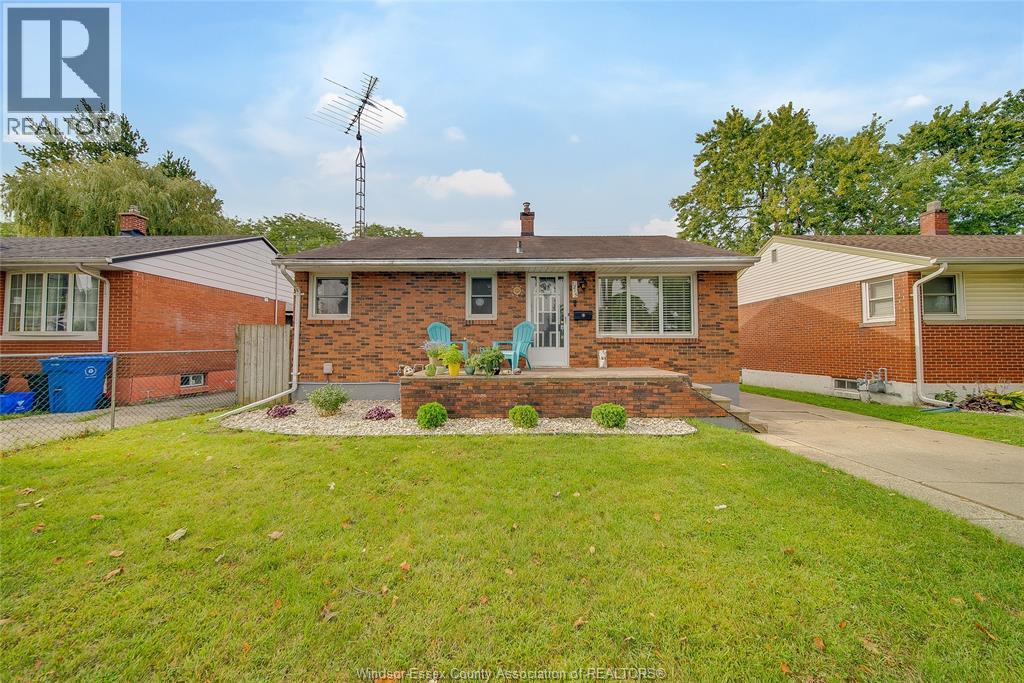 1215 Chappell Unit# Upper, Windsor, Ontario  N9C 3C8 - Photo 24 - 26022116