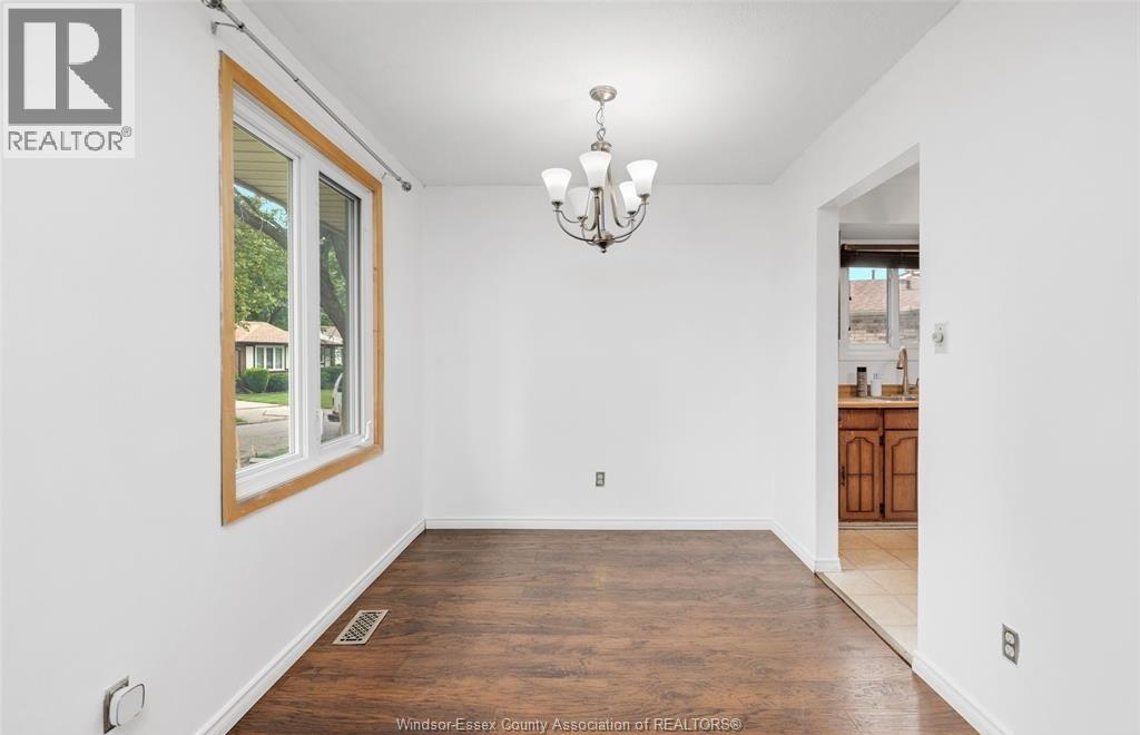 9597 Avery Lane Unit# Upper, Windsor, Ontario  N8R 2C1 - Photo 16 - 26021961