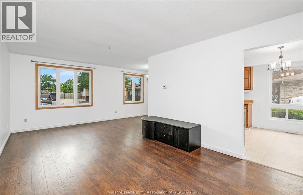 9597 Avery Lane Unit# Upper, Windsor, Ontario  N8R 2C1 - Photo 9 - 26021961