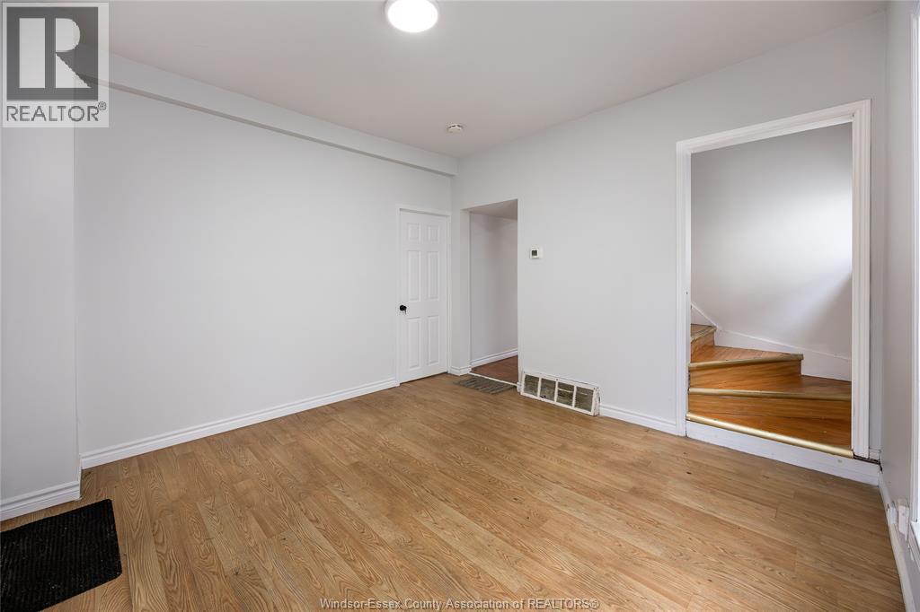 509 Bridge, Windsor, Ontario  N9B 2M3 - Photo 4 - 26021938