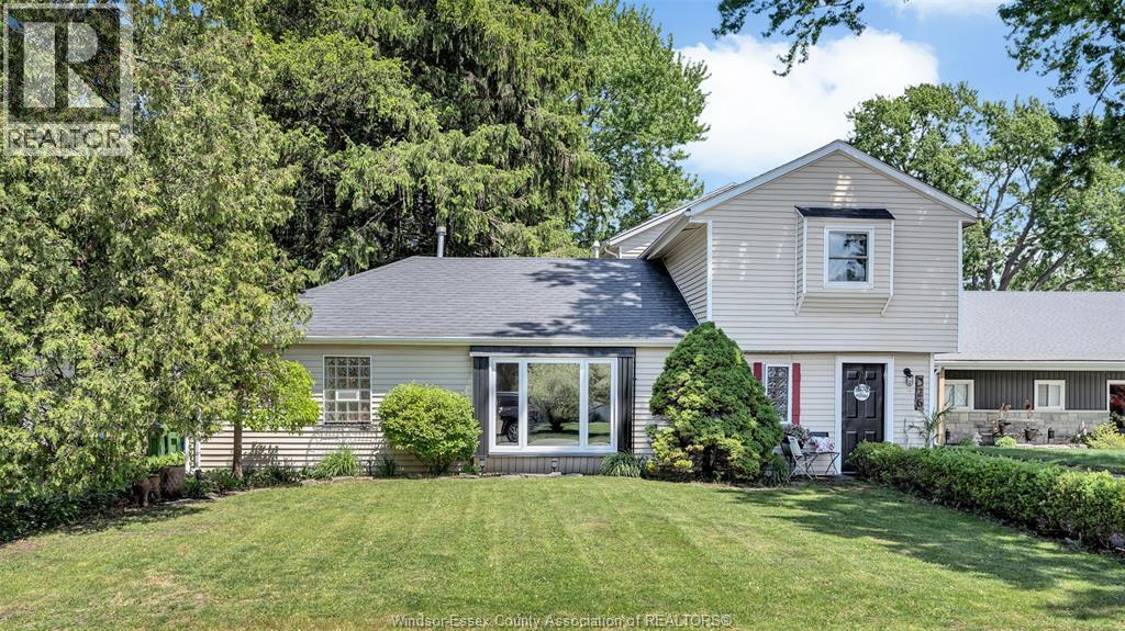 326 CORONADO, Tecumseh, Ontario