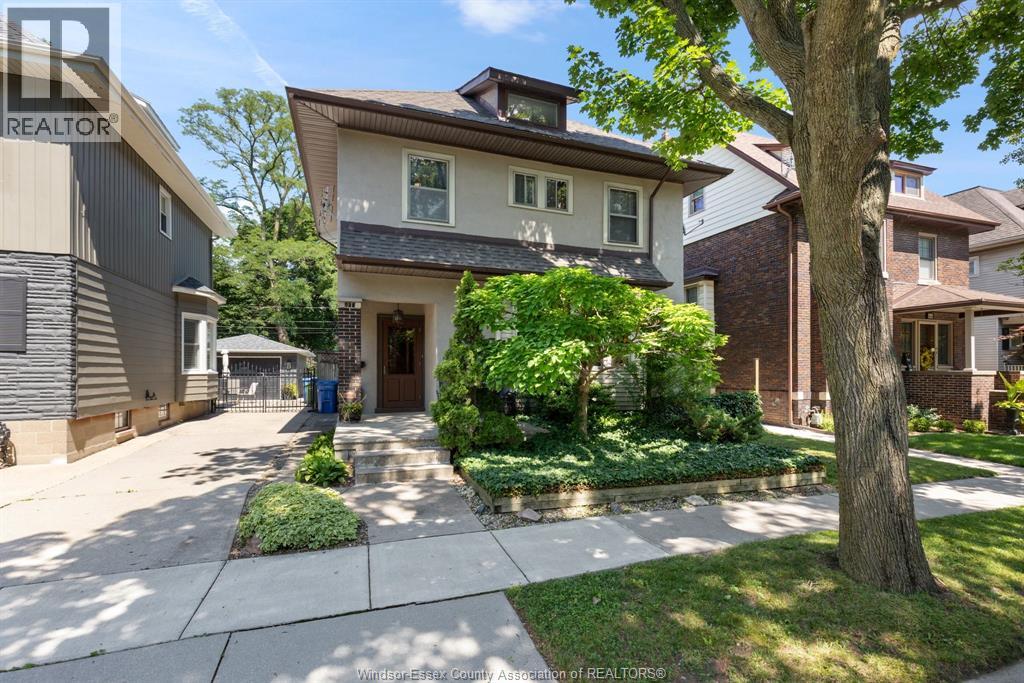 858 Chilver, Windsor, Ontario  N8Y 2K4 - Photo 3 - 26022147