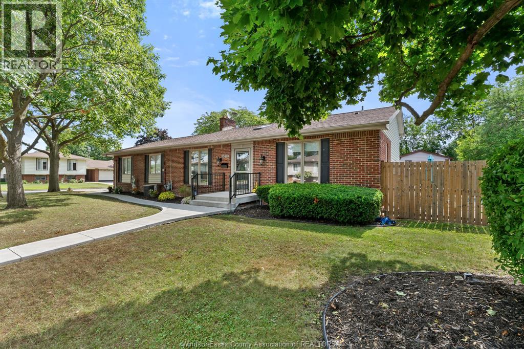 3210 Halpin Road, Windsor, Ontario  N8R 2B2 - Photo 5 - 26022071
