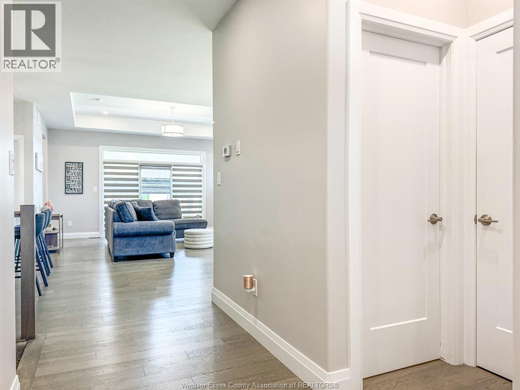 2606 Clearwater, Windsor, Ontario  N8P 0G3 - Photo 2 - 26022151