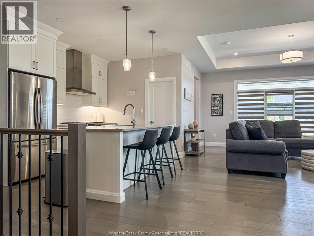 2606 Clearwater, Windsor, Ontario  N8P 0G3 - Photo 3 - 26022151