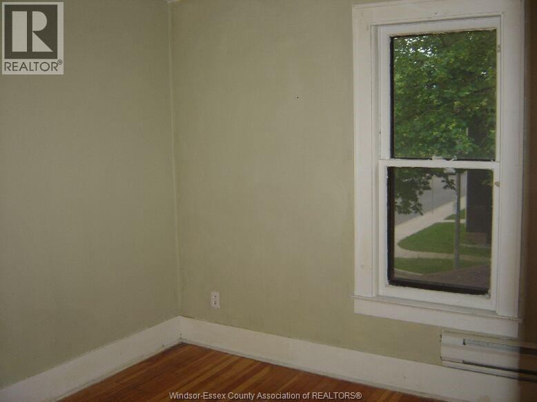 427 Gladstone Avenue, Windsor, Ontario  N9A 2P8 - Photo 12 - 26022197