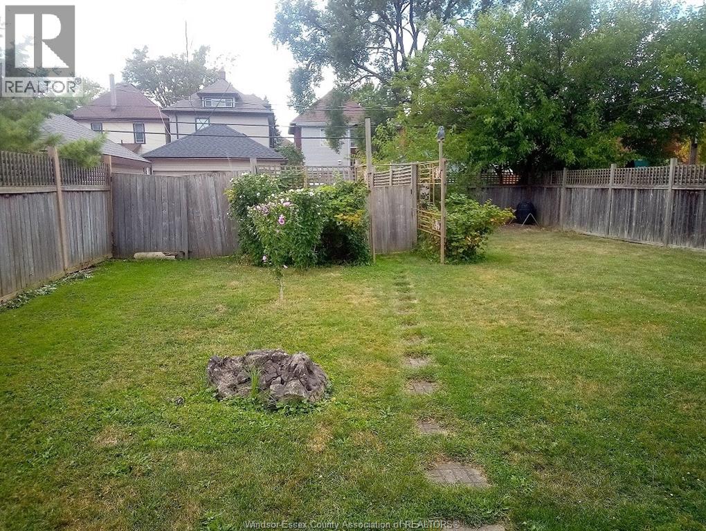 427 Gladstone Avenue, Windsor, Ontario  N9A 2P8 - Photo 19 - 26022197