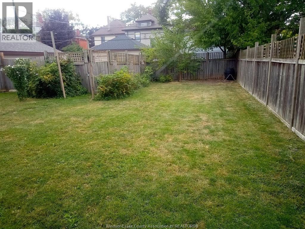 427 Gladstone Avenue, Windsor, Ontario  N9A 2P8 - Photo 20 - 26022197