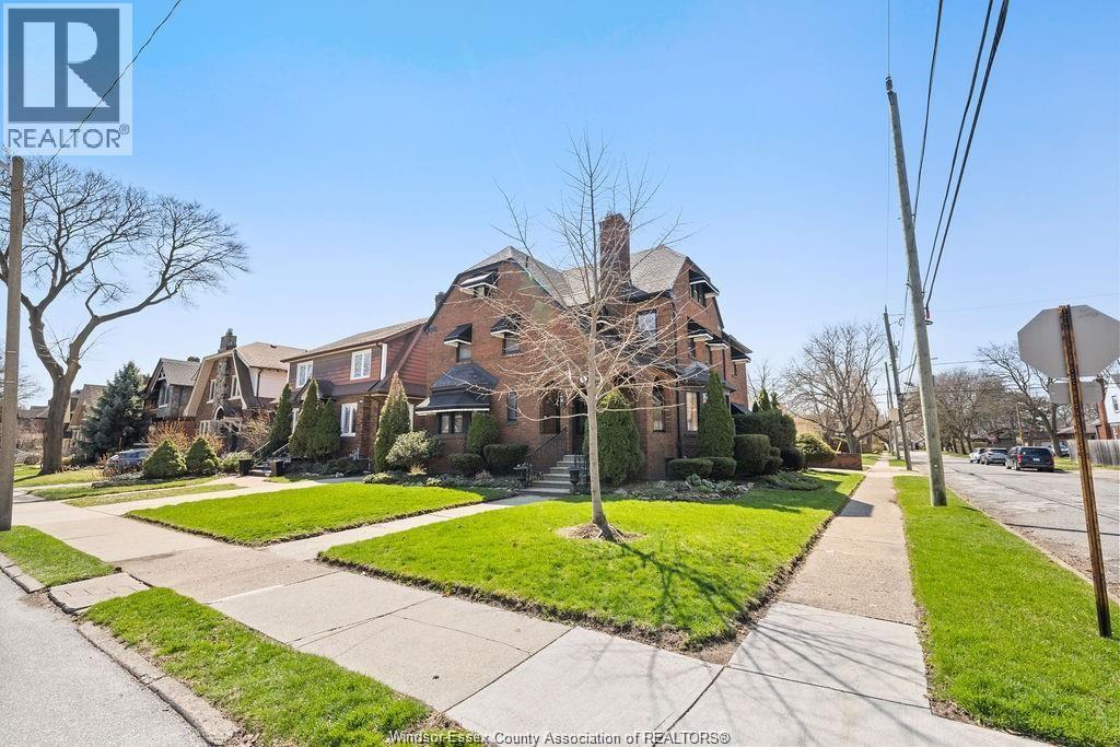 2203 Victoria, Windsor, Ontario  N8X 1R2 - Photo 48 - 26022196