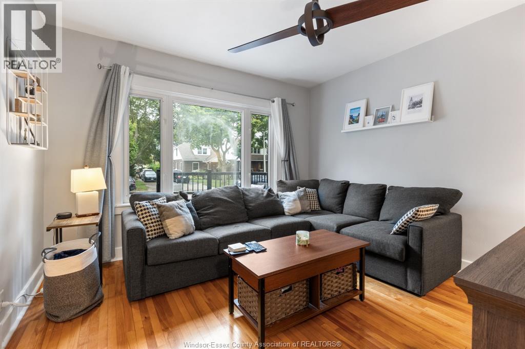 2457 Turner, Windsor, Ontario  N8W 3K9 - Photo 4 - 26022150