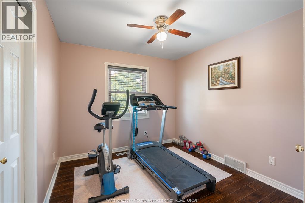 3883 Aristotle Crescent, Windsor, Ontario  N9G 2N9 - Photo 30 - 26022059