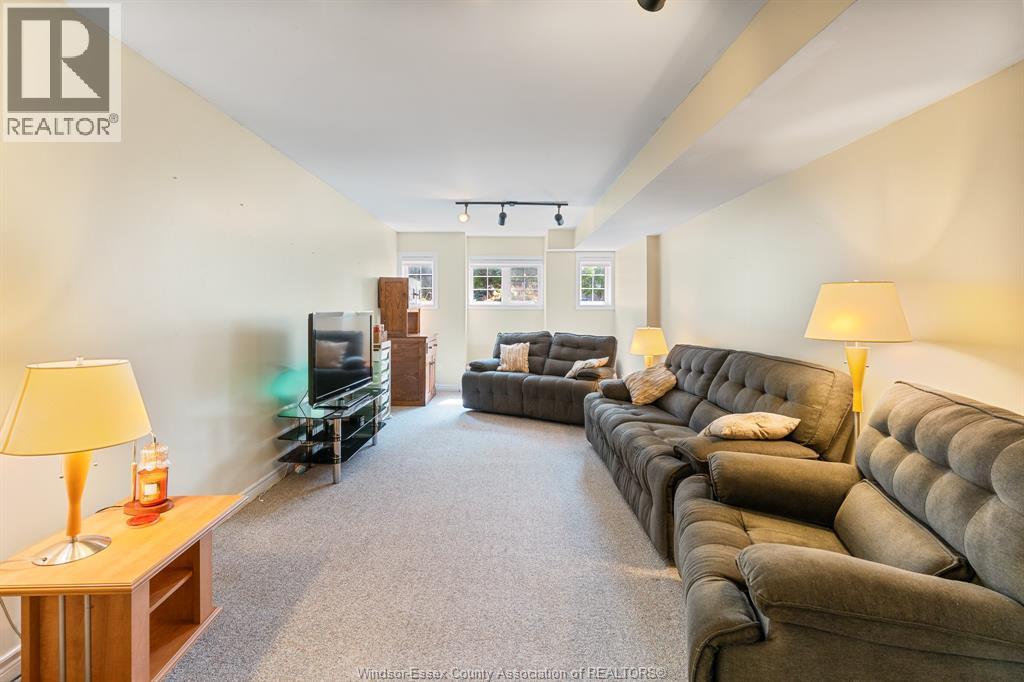 3883 Aristotle Crescent, Windsor, Ontario  N9G 2N9 - Photo 34 - 26022059