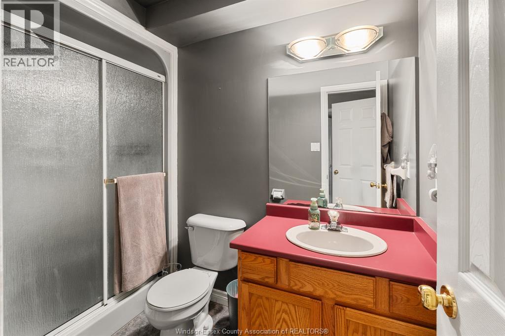 3883 Aristotle Crescent, Windsor, Ontario  N9G 2N9 - Photo 40 - 26022059