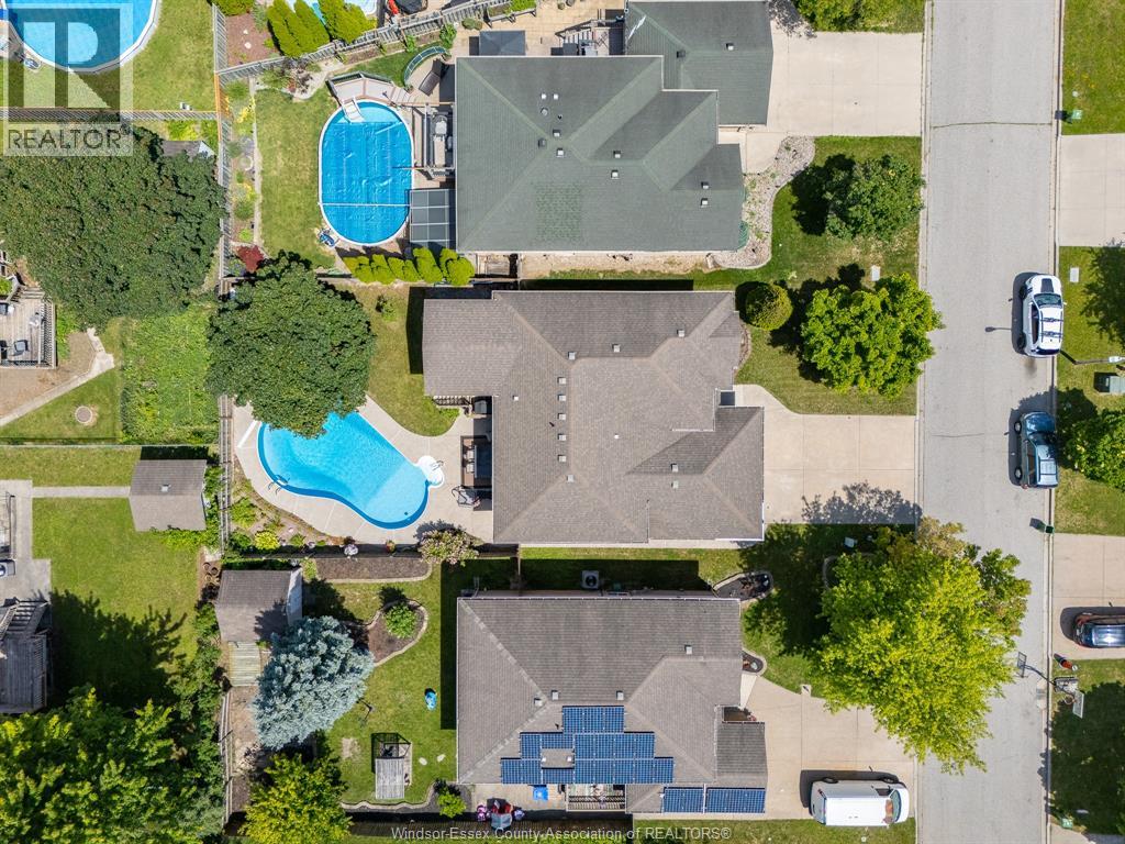3883 Aristotle Crescent, Windsor, Ontario  N9G 2N9 - Photo 8 - 26022059