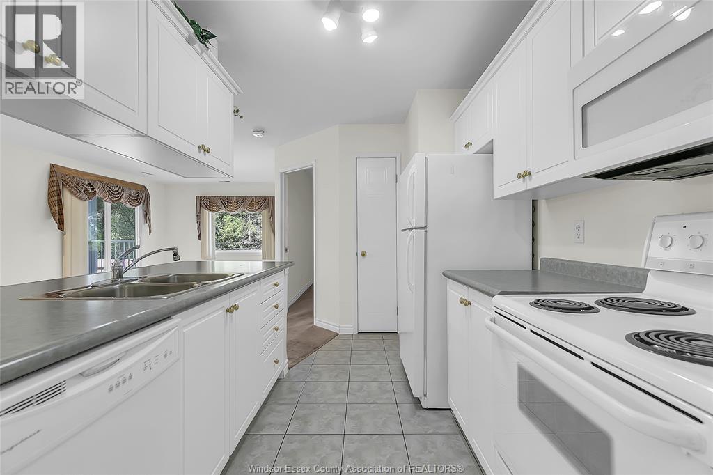 1655 Grand Marais Road West Unit# 304, Windsor, Ontario  N9E 4W4 - Photo 18 - 26022191