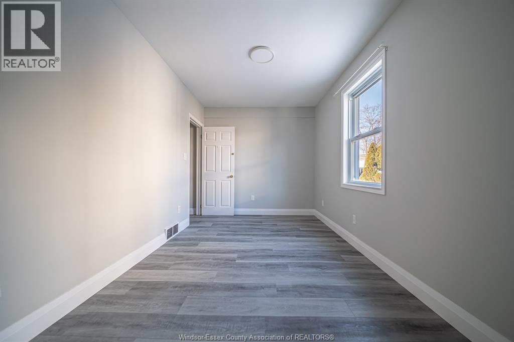 1748 Kildare Road Unit# Back, Windsor, Ontario  N8W 2W6 - Photo 10 - 26022121