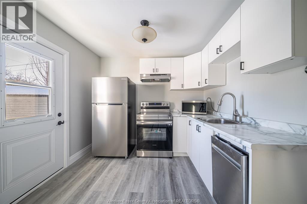 1748 Kildare Road Unit# Back, Windsor, Ontario  N8W 2W6 - Photo 4 - 26022121