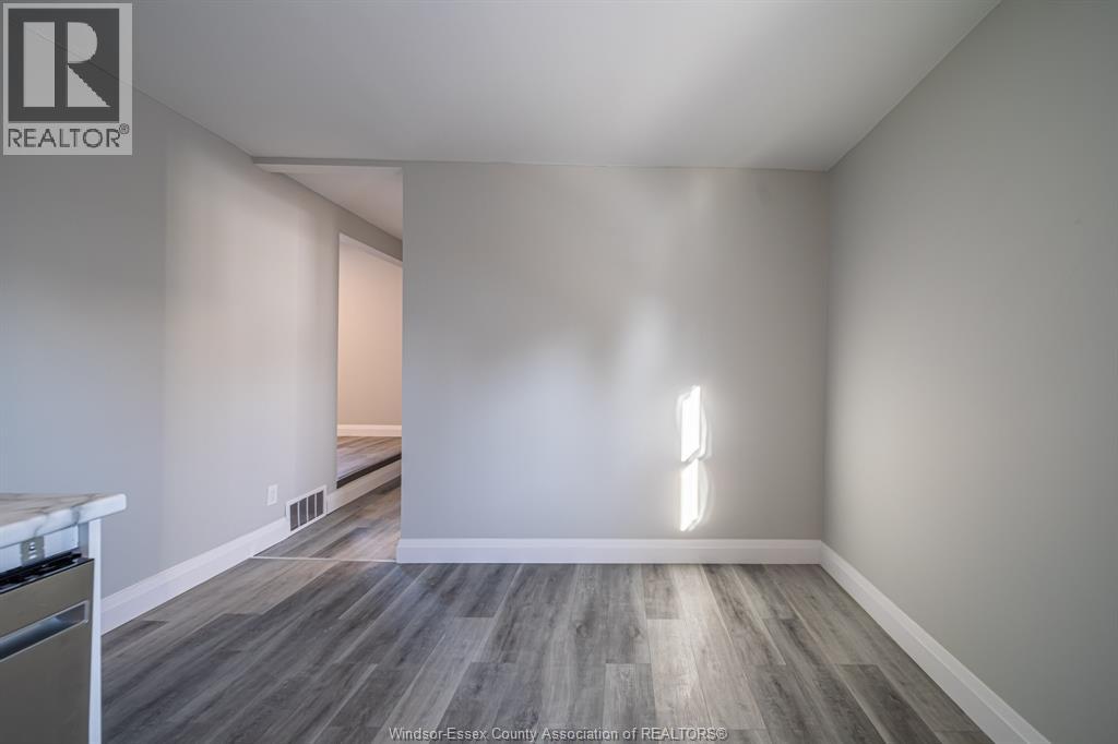 1748 Kildare Road Unit# Back, Windsor, Ontario  N8W 2W6 - Photo 5 - 26022121