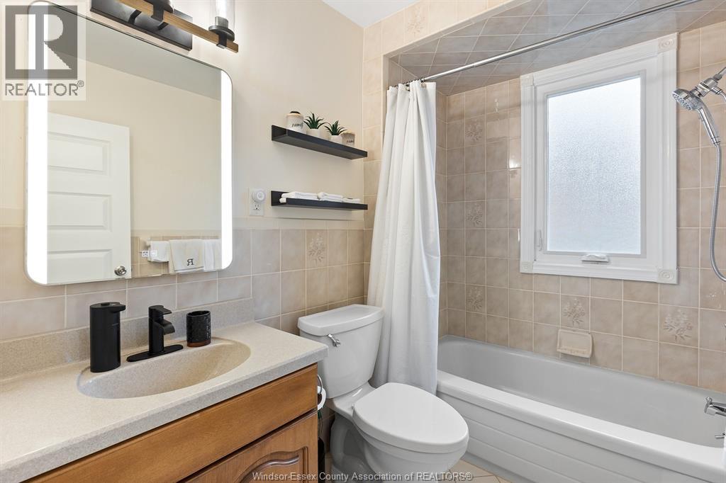 2761 Norman, Windsor, Ontario  N8T 1T2 - Photo 9 - 26022217
