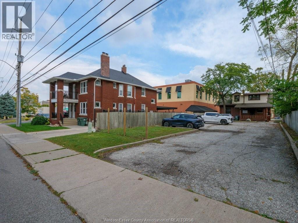 1279 Ouellette Avenue, Windsor, Ontario  N8X 1J3 - Photo 30 - 26022214