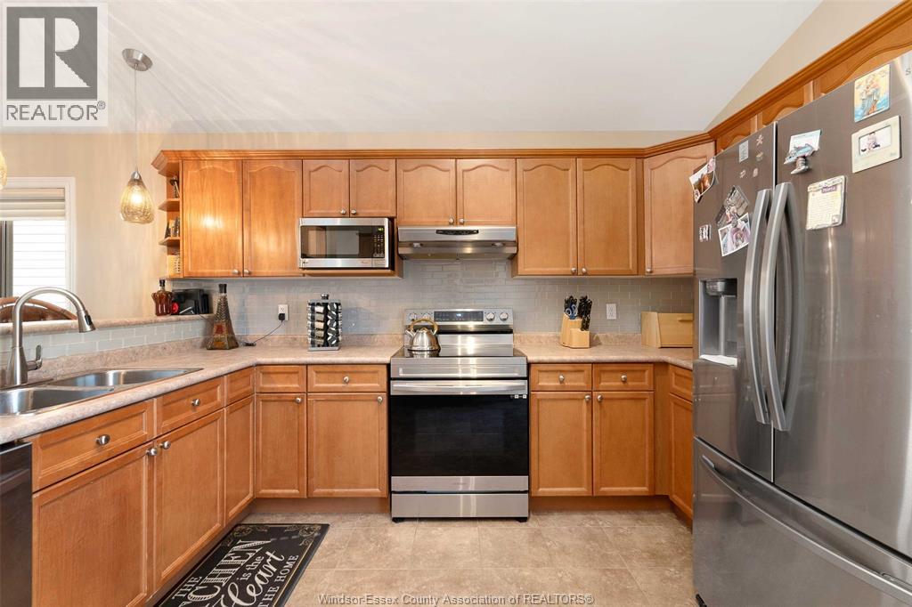 4530 Sassafras, Windsor, Ontario  N9G 3C8 - Photo 13 - 26022213