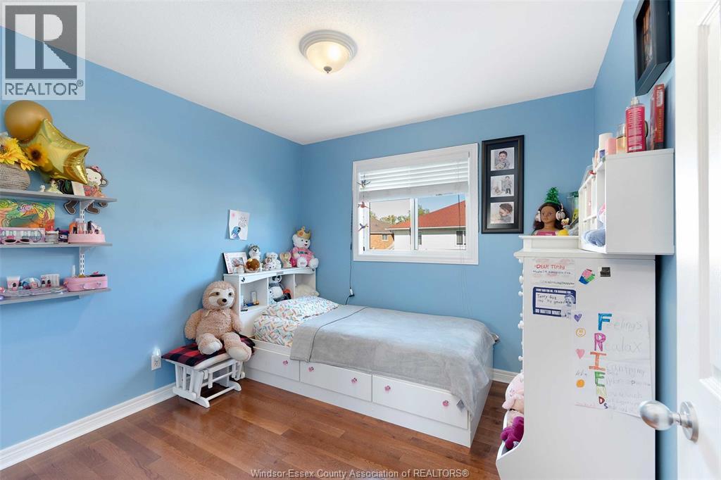 4530 Sassafras, Windsor, Ontario  N9G 3C8 - Photo 16 - 26022213