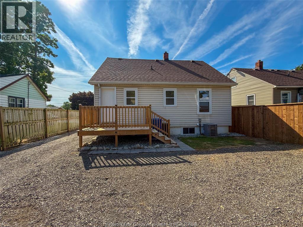 212 Erie Street North, Leamington, Ontario  N8H 3A4 - Photo 45 - 26022221