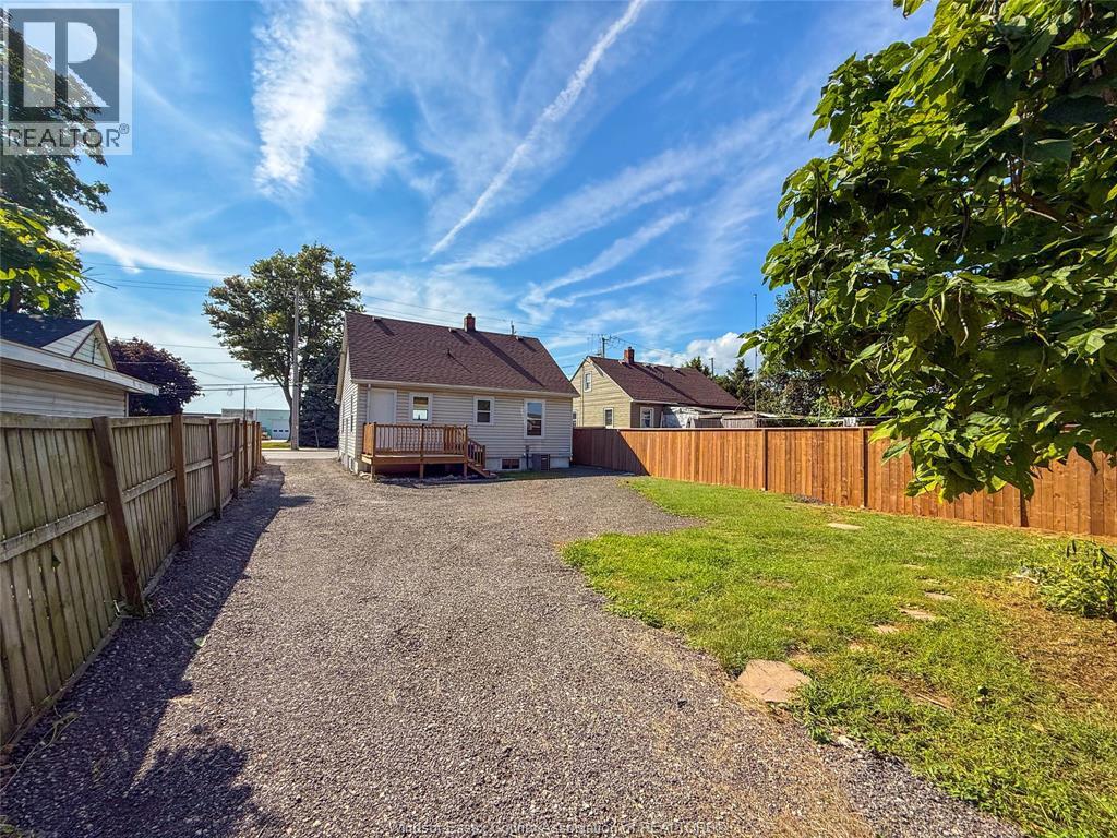 212 Erie Street North, Leamington, Ontario  N8H 3A4 - Photo 46 - 26022221