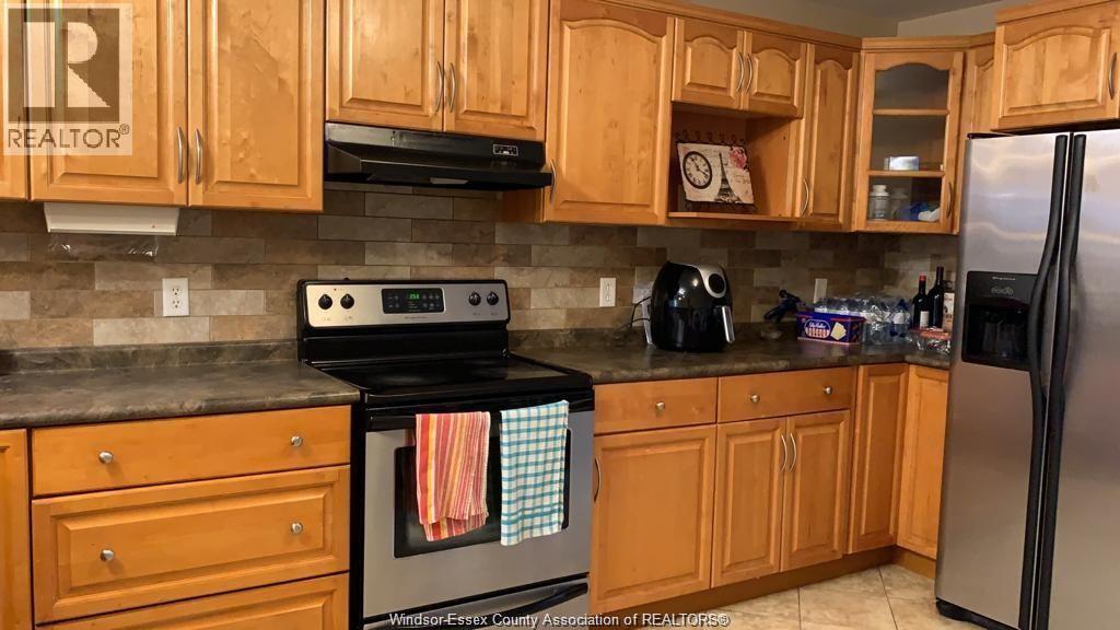 4665 Osaka Circle, Windsor, Ontario  N9G 3G3 - Photo 5 - 26022224
