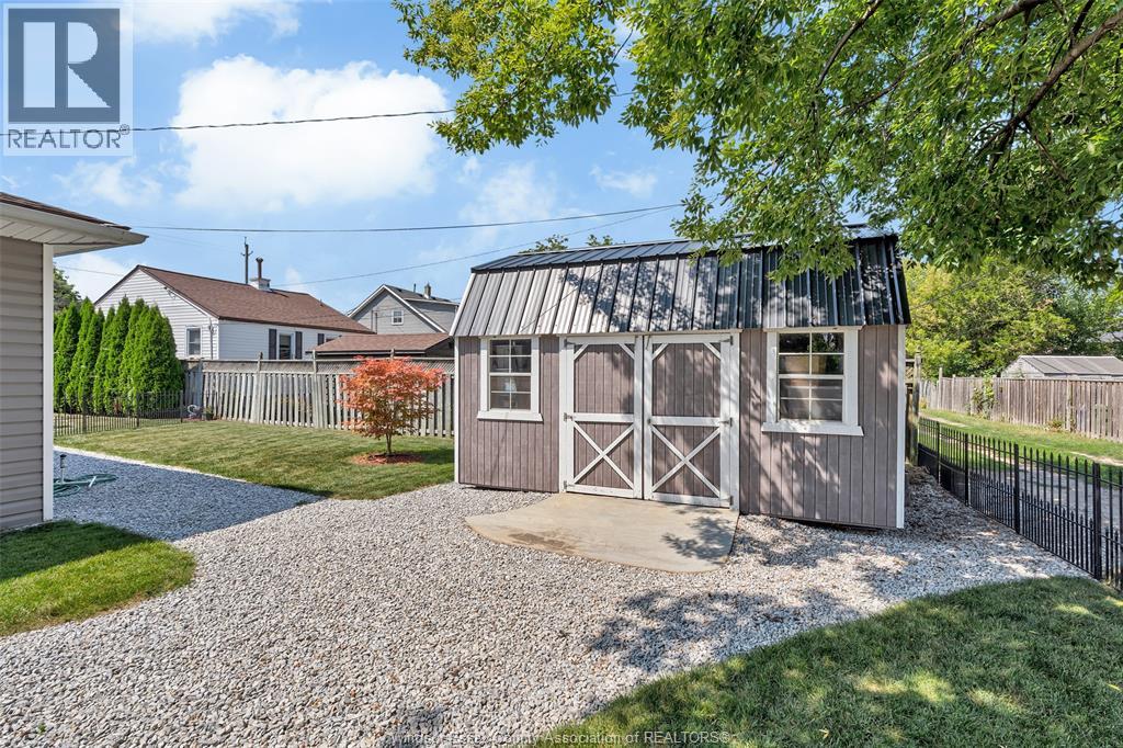 858 Lesperance, Tecumseh, Ontario  M8N 1W7 - Photo 10 - 26022235