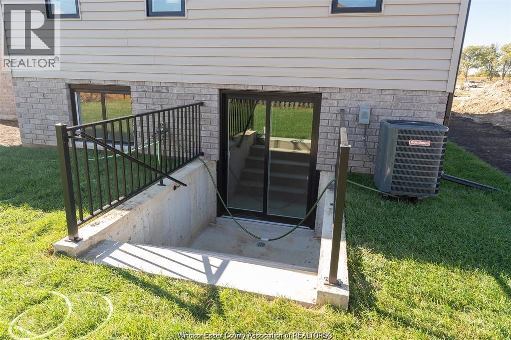 51 Fenceline Drive, Chatham, Ontario  N7M 0V7 - Photo 10 - 26022237