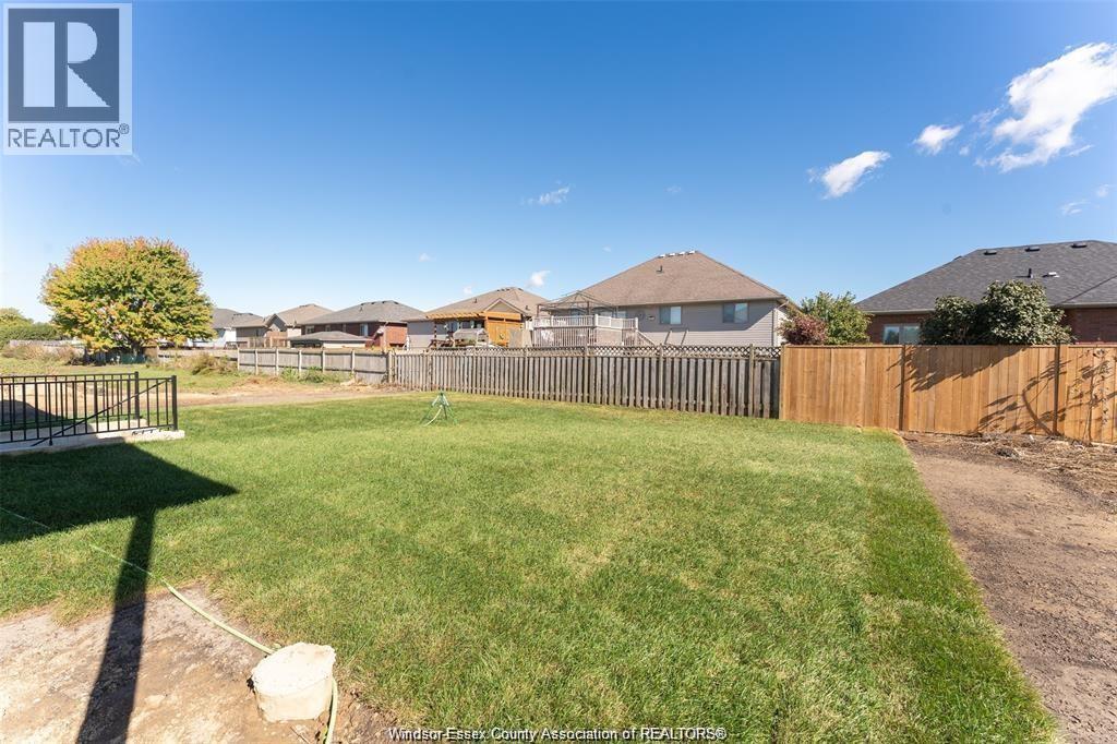 51 Fenceline Drive, Chatham, Ontario  N7M 0V7 - Photo 6 - 26022237