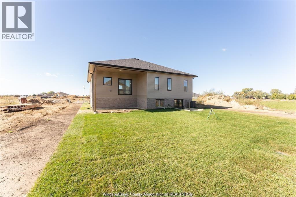 51 Fenceline Drive, Chatham, Ontario  N7M 0V7 - Photo 7 - 26022237