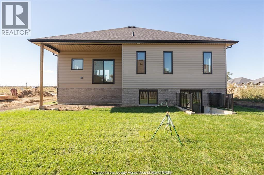 51 Fenceline Drive, Chatham, Ontario  N7M 0V7 - Photo 9 - 26022237