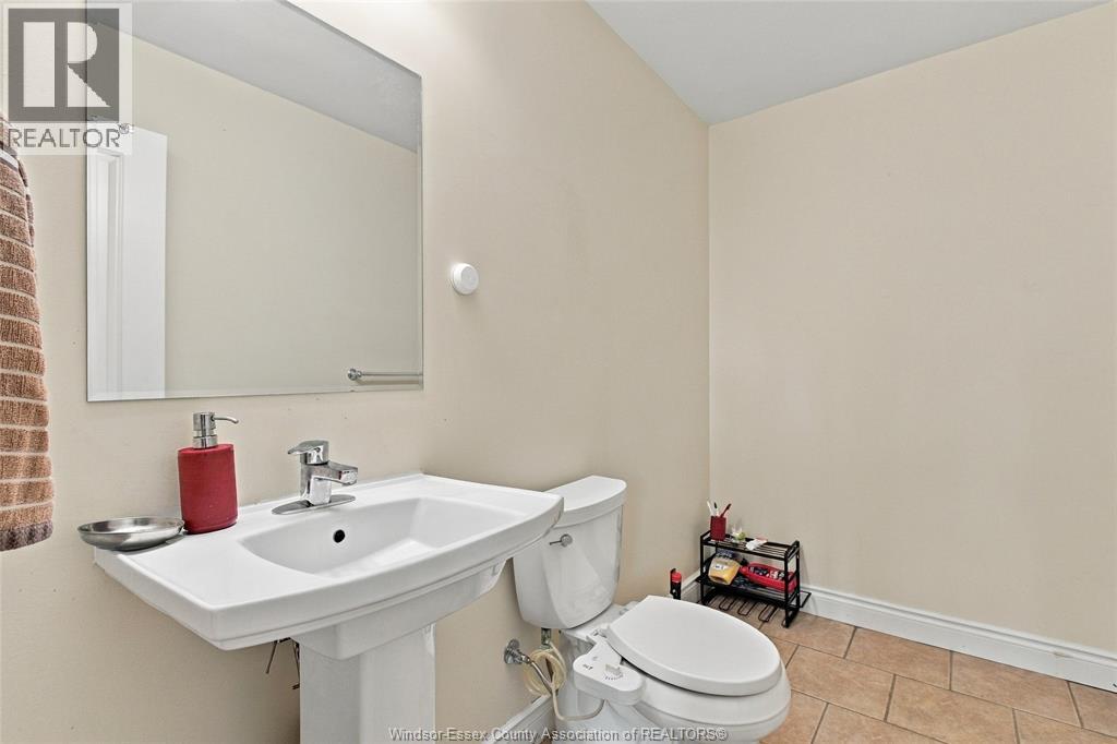 1364 Matthew Crescent, Lakeshore, Ontario  N0R 1A0 - Photo 22 - 26022060