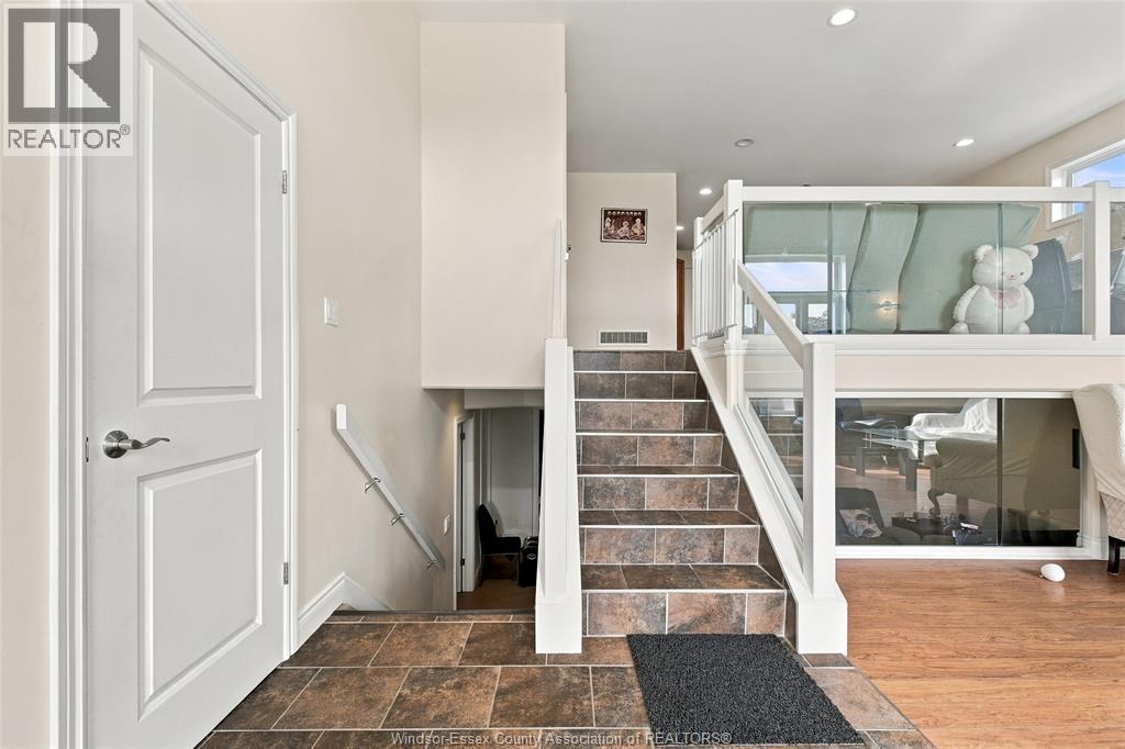1364 Matthew Crescent, Lakeshore, Ontario  N0R 1A0 - Photo 6 - 26022060