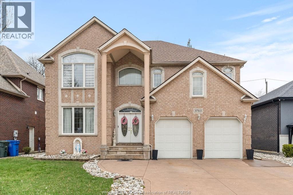 3783 Inglewood, Windsor, Ontario  N9E 4P4 - Photo 1 - 26022247
