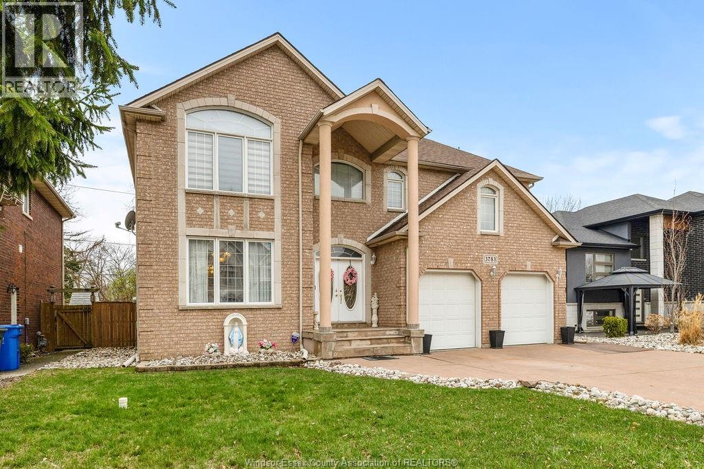 3783 Inglewood, Windsor, Ontario  N9E 4P4 - Photo 3 - 26022247