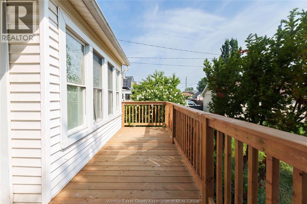 950 Elsmere, Windsor, Ontario  N9A 2A9 - Photo 30 - 26022205