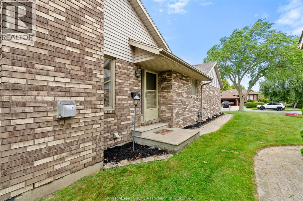 32 Cheyenne Crescent, Leamington, Ontario  N8H 5E3 - Photo 40 - 26022126