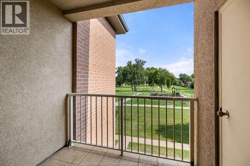 4500 Ypres Avenue Unit# 314, Windsor, Ontario  N8W 5X3 - Photo 19 - 26022280