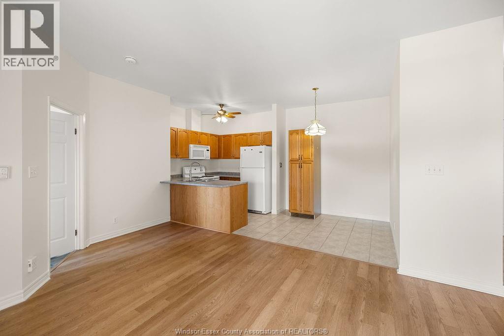 4500 Ypres Avenue Unit# 314, Windsor, Ontario  N8W 5X3 - Photo 4 - 26022280