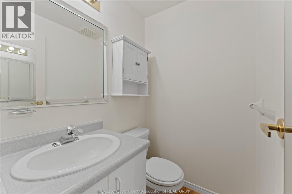 3855 Southwinds Drive Unit# 702, Windsor, Ontario  N9G 2N2 - Photo 23 - 26022226